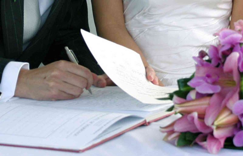 Ortaca’da düğün salonu ruhsatı olmayan işyerlerine nikah memuru yok

