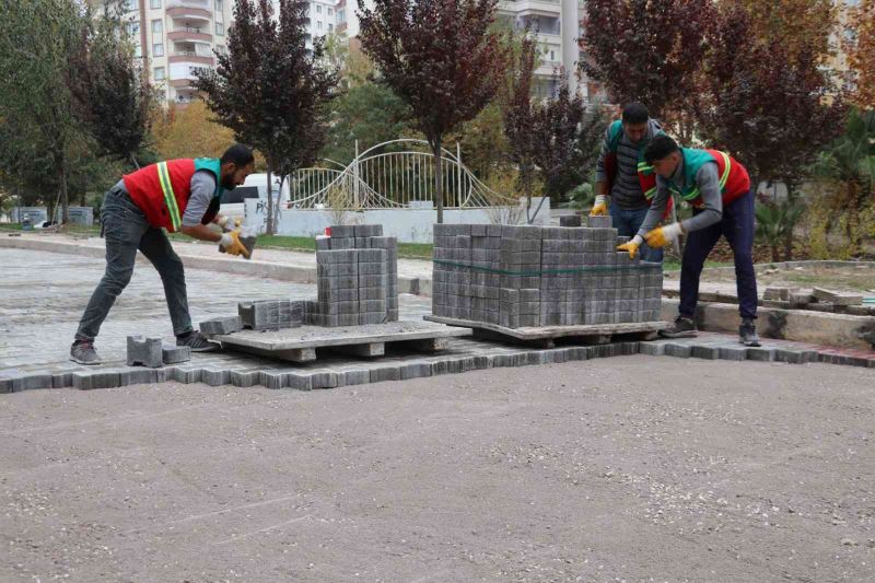 Karaköprü’de üstyapı çalışmaları hız kesmiyor
