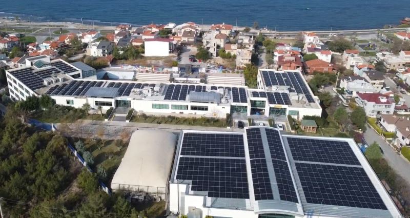 TED İzmir Koleji, Güneş Enerjisi Santraliyle kendi elektriğini üretecek
