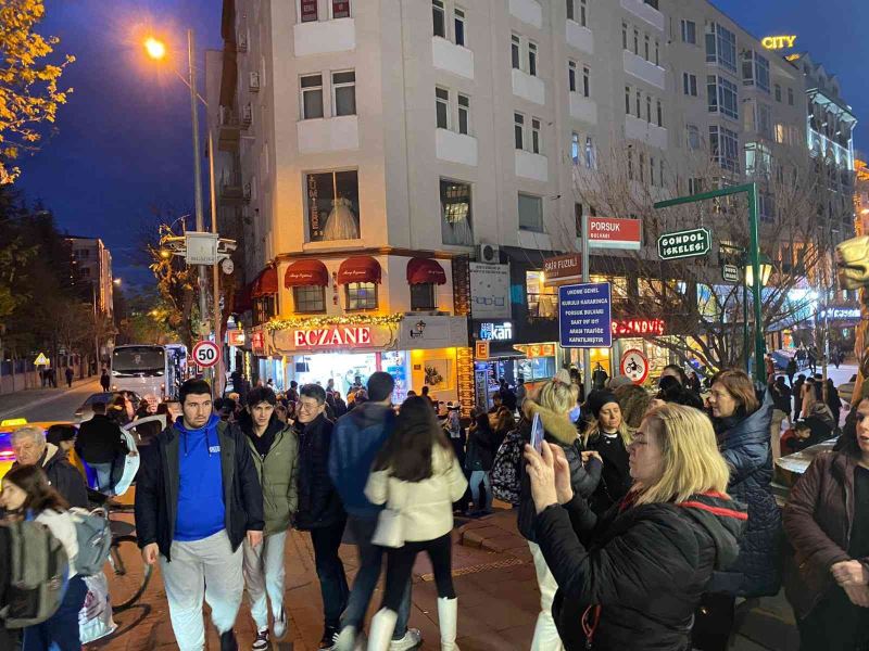 Eskişehir’de turist kalabalığı
