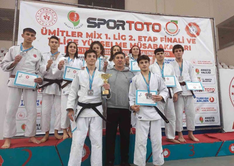 Osmangazili judocular 1. Lig’de
