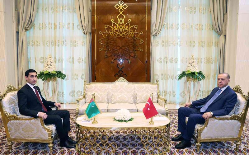 Cumhurbaşkanı Erdoğan, Türkmenistan Devlet Başkanı Berdimuhamedov ile görüştü
