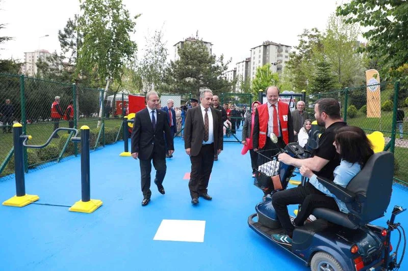 “Bir gün değil, her gün yanlarındayız”
