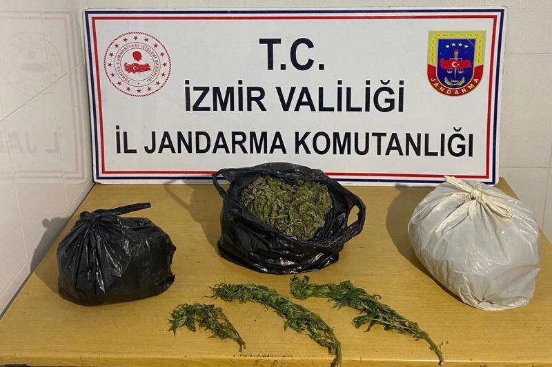 İzmir’de uyuşturucu tacirine jandarmadan operasyon
