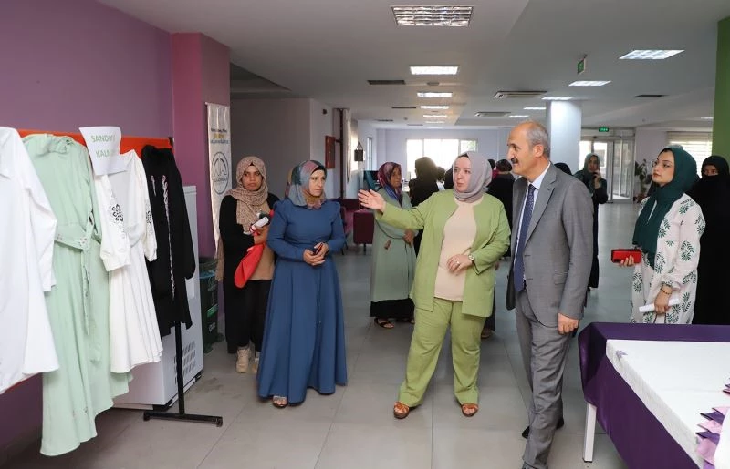 Kahramanmaraş’ta tekstil sektörüne kalifiye eleman yetiştiriliyor