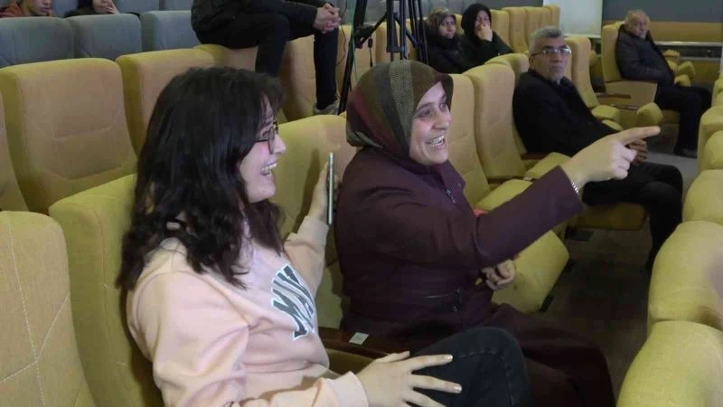 18 yaşında ev sahibi olan genç: 