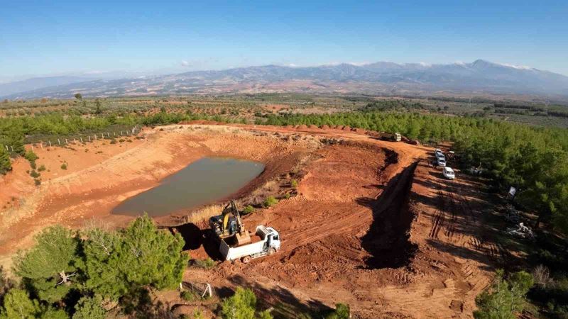 ASKİ, Karacasu Yazır’da gölet genişletme çalışmalarına başladı
