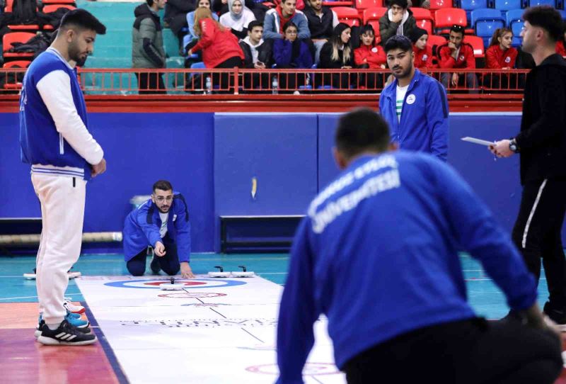Floor Curlıng Ünilig Türkiye Şampiyonası GAÜN’de başladı

