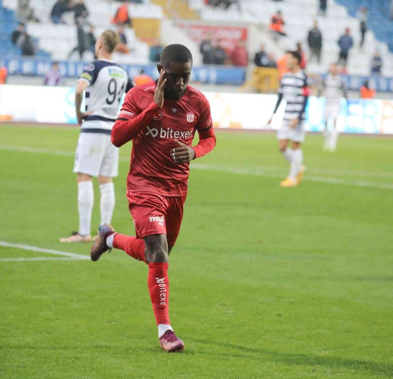 Sivasspor’da Max Gradel gollerine devam ediyor
