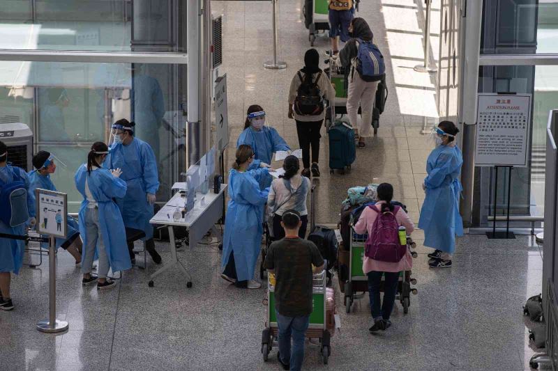 Çin, 8 Ocak’tan itibaren yurt dışından gelen yolculara karantina zorunluluğunu kaldıracak
