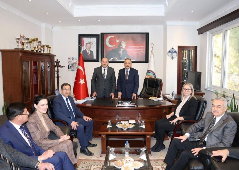 Kuyucak Belediye Başkanı Ertürk, AK Parti Genel Başkan Yardımcısı Özhaseki’yi ağırladı
