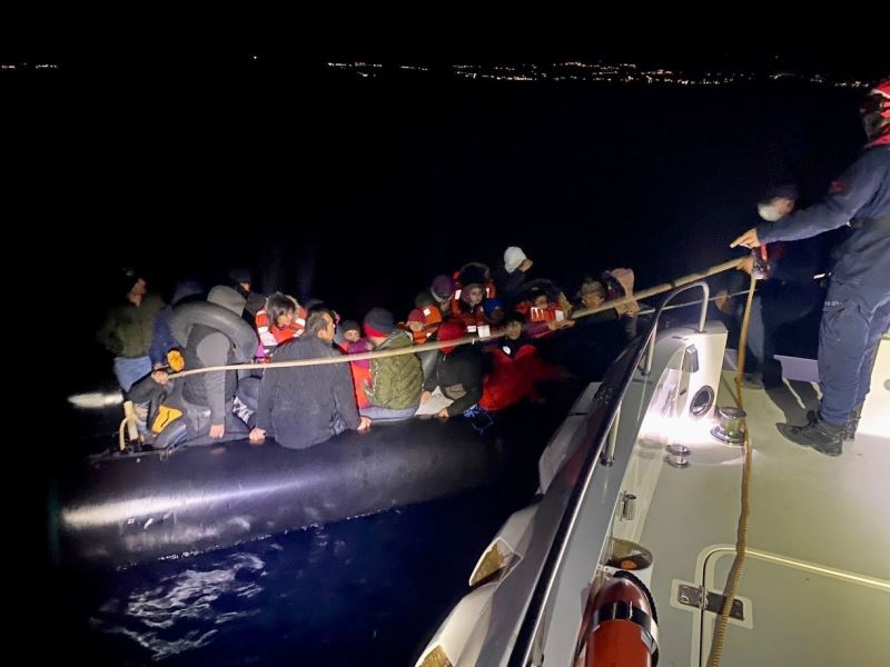 Yunanistan’ın ölüme ittiği 182 düzensiz göçmen kurtarıldı
