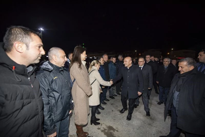 Başkan Soyer, ESHOT çalışanlarının yeni yılını kutladı
