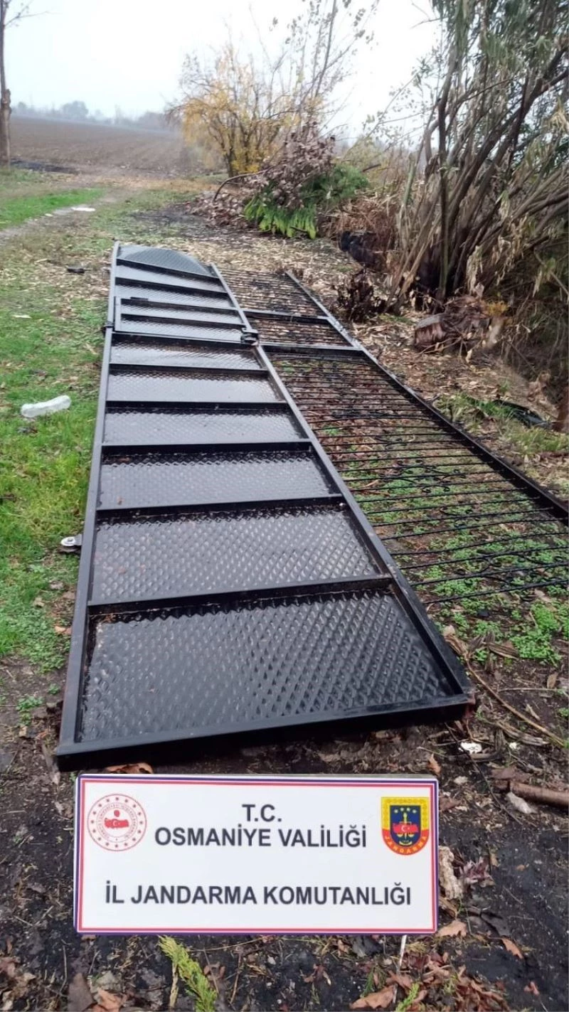 Osmaniye’de bahçenin demir kapısını çalan hırsız yakalandı