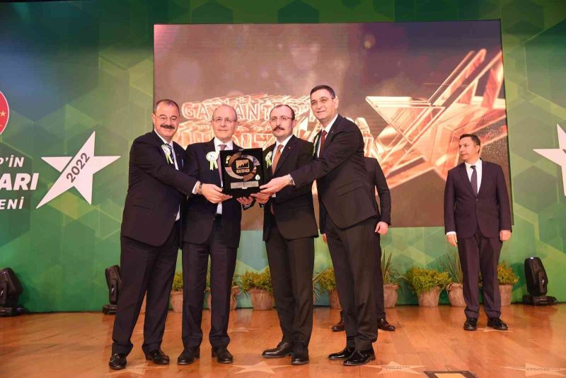 Gülsan Holding’in başarıları ödüllerle taçlandı
