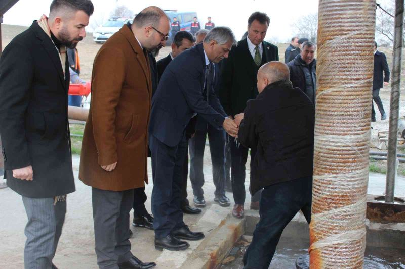 Bakan Yardımcısı Alpaslan, Kırklareli’nde jeotermal su kuyusu alanını inceledi
