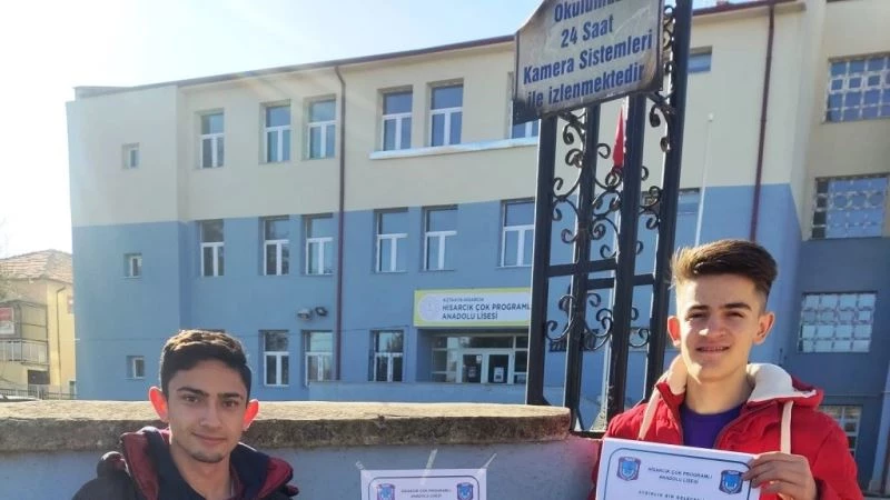 Hisarcık ÇPL’de “Evindeki Kitabından Bir Kitap Bağışla ve Bir Işık Yak