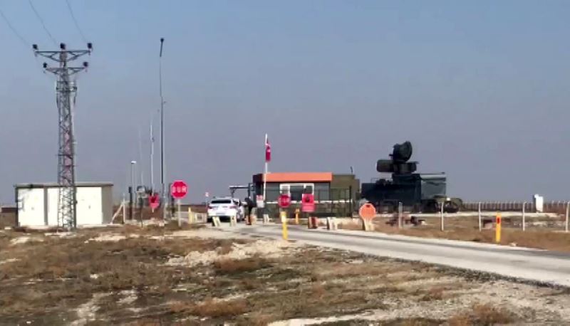 Konya’da askeri uçak düştüğü ihbarı üzerine Konya Adana karayolu civarına ekipler sevk edildi.