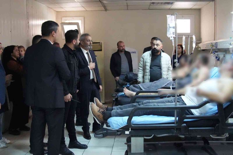 Bozdoğan, yaralı polisleri hastanede ziyaret etti
