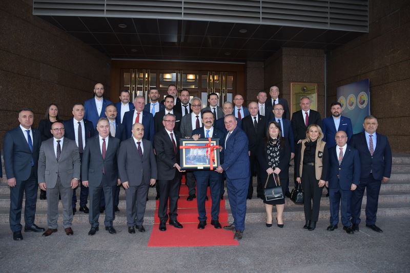 Başkan Murzioğlu: “Ana gündem maddemiz her daim kalkınma”
