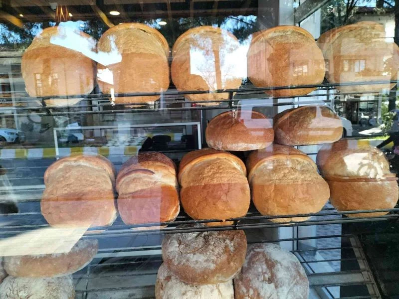 Köyceğiz’de fırıncılar ekmek fiyatlarına zam yaptı
