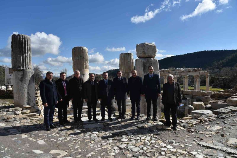 GEKA yönetim kurulu gladyatörler kenti Stratonikeia’da toplandı

