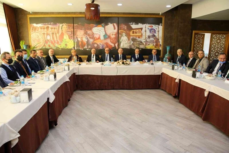 Manisa CBÜ Yükseköğrenim Vakfı Olağan Genel Kurulu yapıldı
