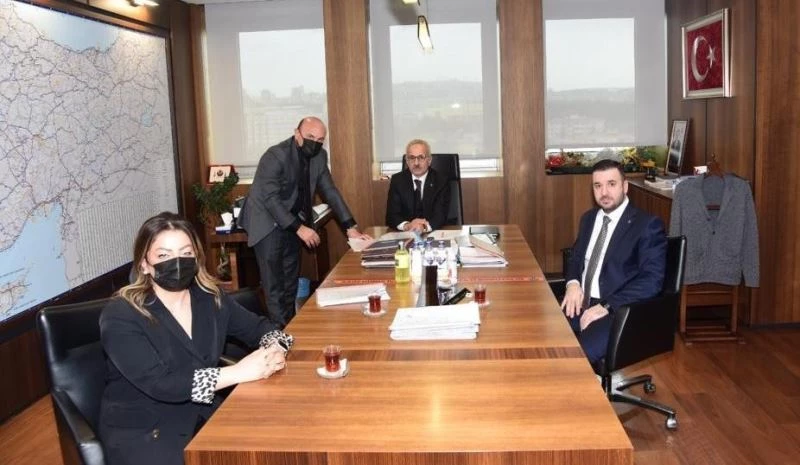 Karayolları ve TOKİ ile önemli görüşmeler
