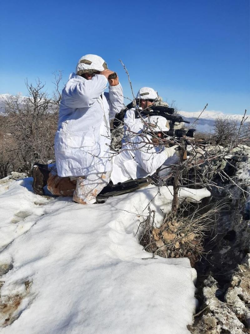 Diyarbakır’da “Eren Kış-22 Şehit Jandarma Er Fedai Efe Operasyonu