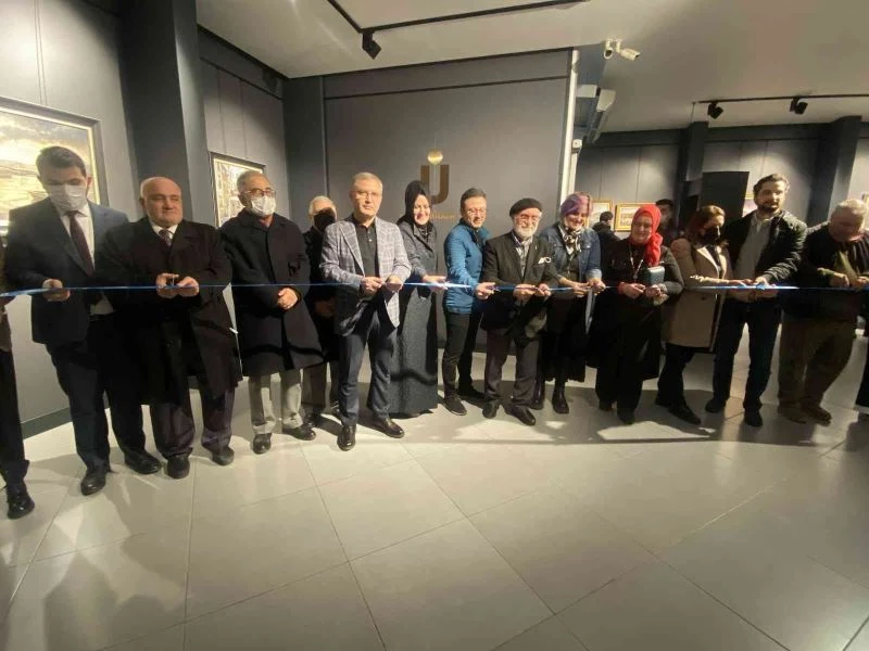 Üsküdar’da ‘Gölgemdeki Renkler Sergisi’ sanatseverlere kapılarını açtı
