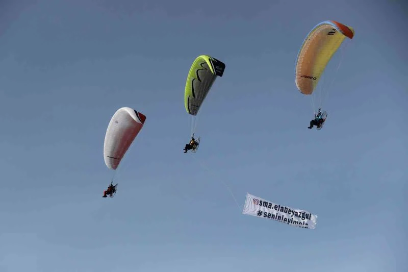 SMA’lı Ela için İzmir semalarında uçtular
