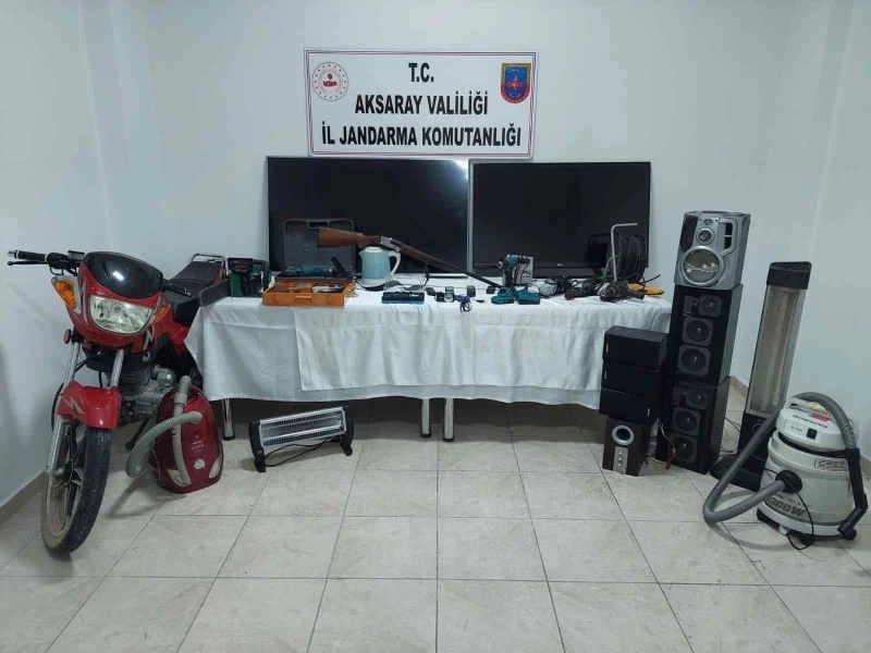 Bir ayda 13 hırsızlık olayına karışan şüphelilerden sonuncusu da yakalandı
