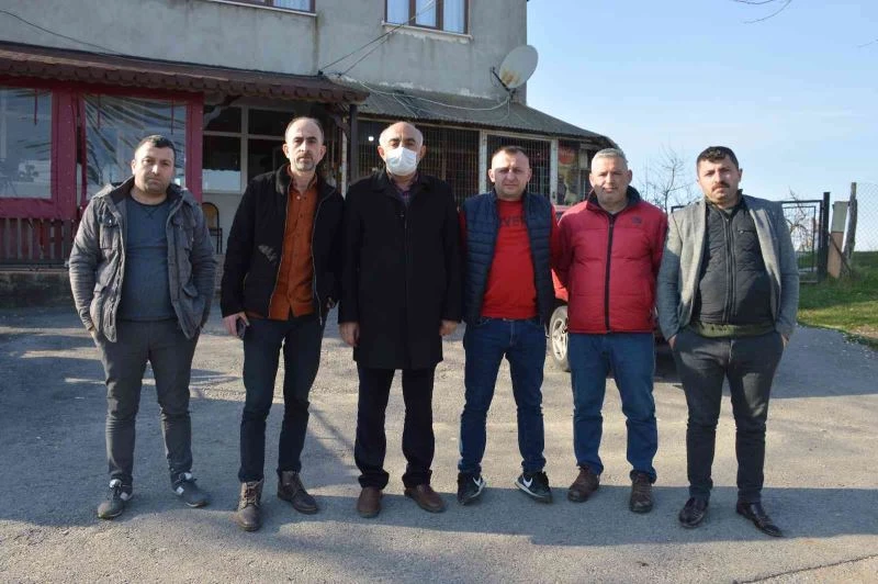 Zehirlendiği ileri sürülen köpek için bir araya geldiler
