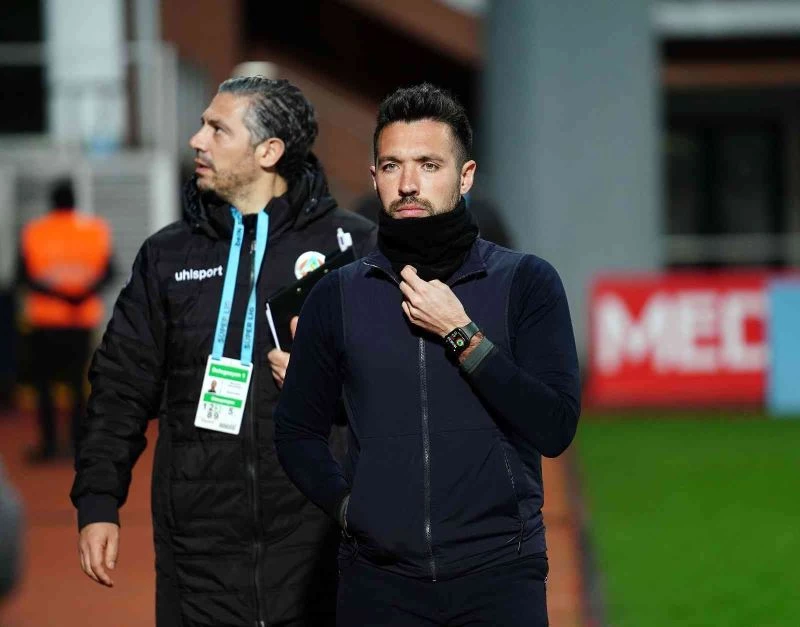 Spor Toto Süper Lig: Kasımpaşa: 0 - Aytemiz Alanyaspor: 0 (Maç devam ediyor)