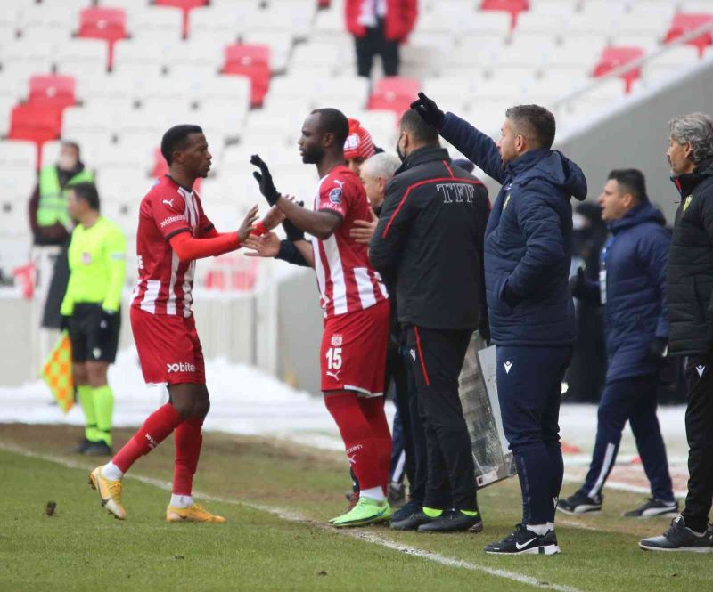 Sivasspor’da Moussa Konate ilk resmi maçına çıktı
