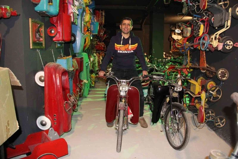 Zaman tüneli gibi koleksiyon
