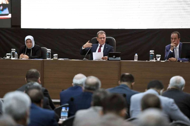 Metro için istenilen 2 milyar 490 milyon liralık borçlanma yetkisi reddedildi
