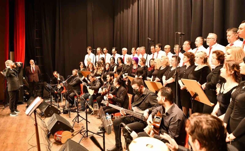 Sevgililer Günü’ne özel türküler
