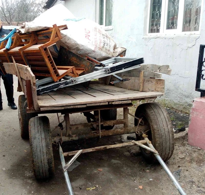 Fakülteden 350 kiloluk demir hırsızlığına polis engeli
