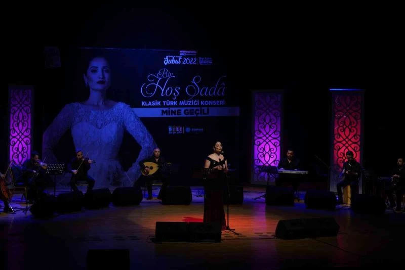 Mine Geçili “Bir Hoş Sada” konseri Diyarbakırlılarla buluştu
