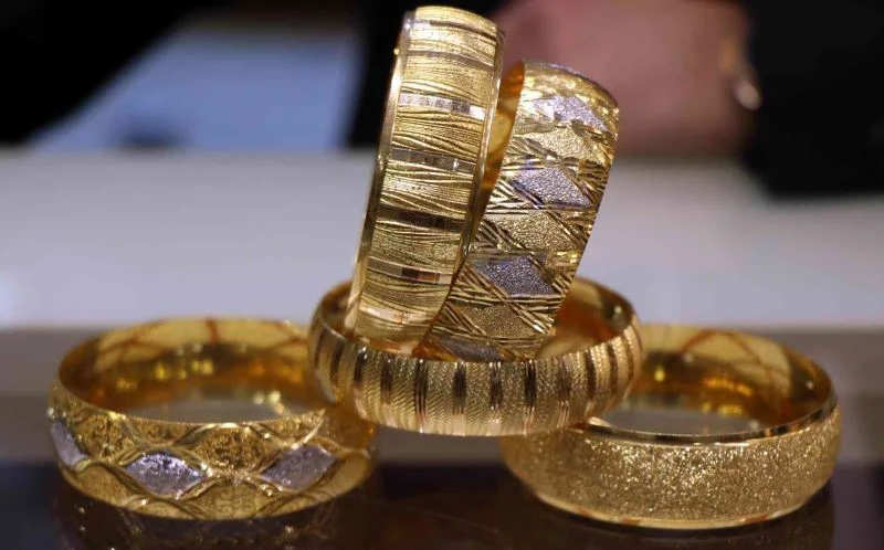 Altının ateşini Ukrayna-Rusya krizi körüklüyor
