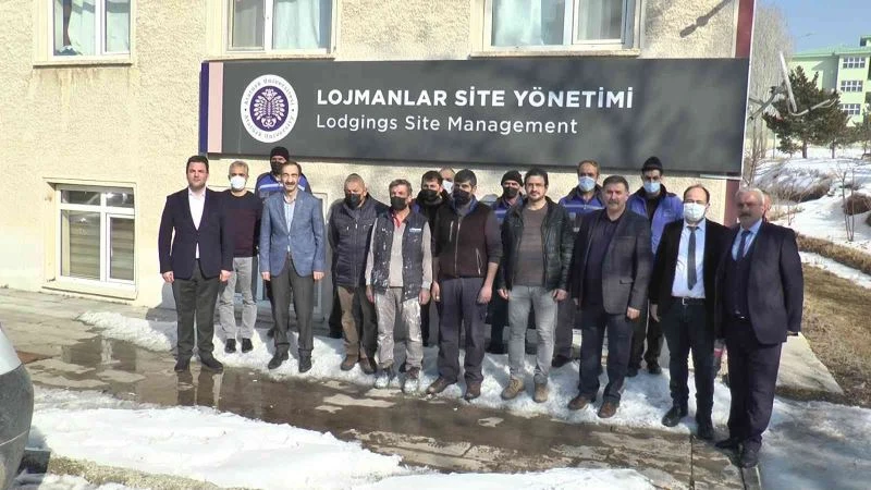 Atatürk Üniversitesi lojman site yönetimi işçilerine yönelik basın açıklaması yapıldı
