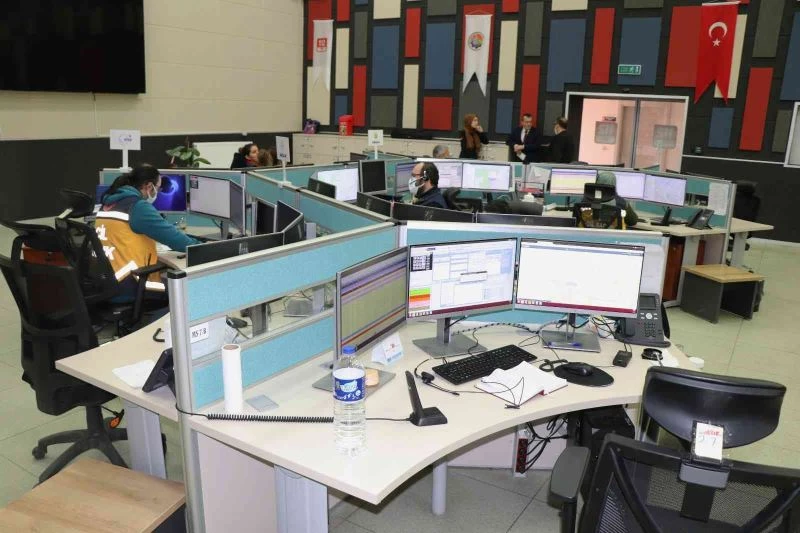 112’yi en çok sevgilisinden ayrılan sarhoşlar meşgul ediyor
