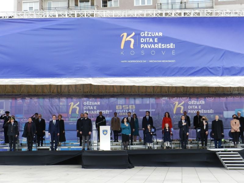 Avrupa’nın en genç ülkesi Kosova, bağımsızlığının 14. yılını kutladı

