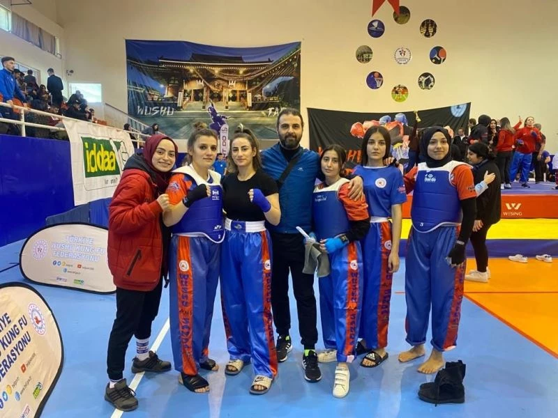 Genç Sporcular Türkiye Wushu Kung Fu Şampiyonası’ndan madalyalarla döndü