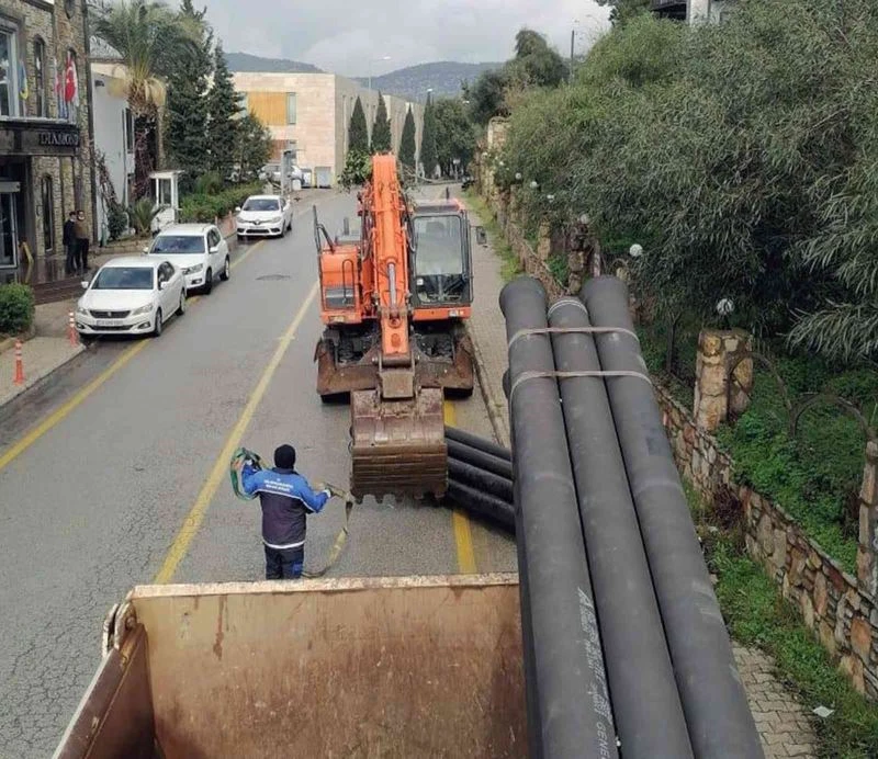 Bodrum’da içme suyu hatlarını yenileniyor
