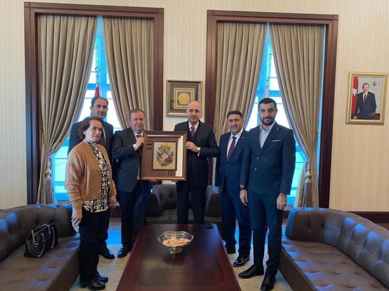 AK Partililer, Genel Başkan vekilleriyle bir araya geldi
