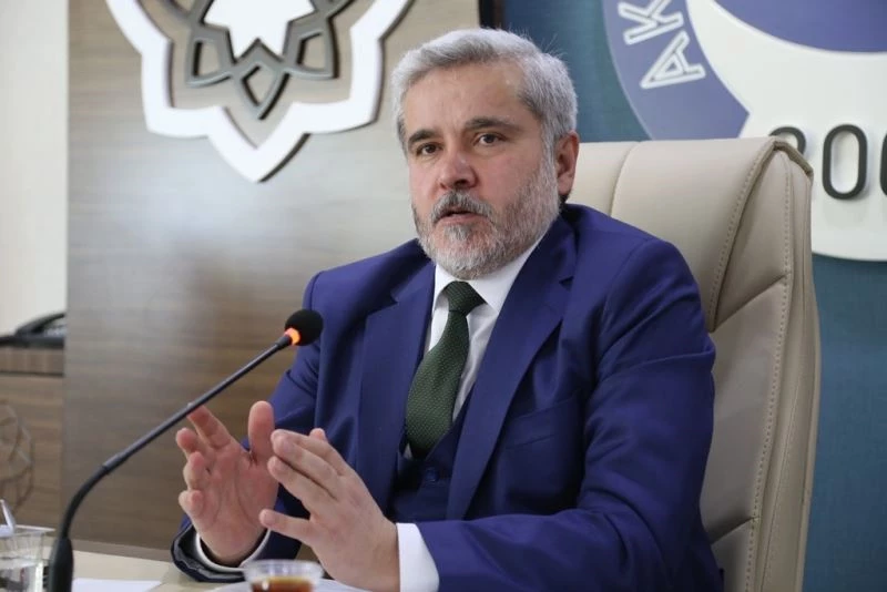 Rektör Şahin: “Toplumun faydasına iş üretmek üniversitelerin asli vazifelerinden”
