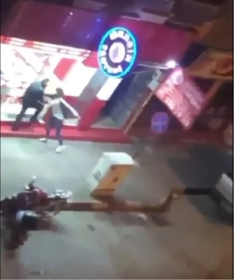 Mersin’de restoran işletmecisinin öldürülme anı kamerada
