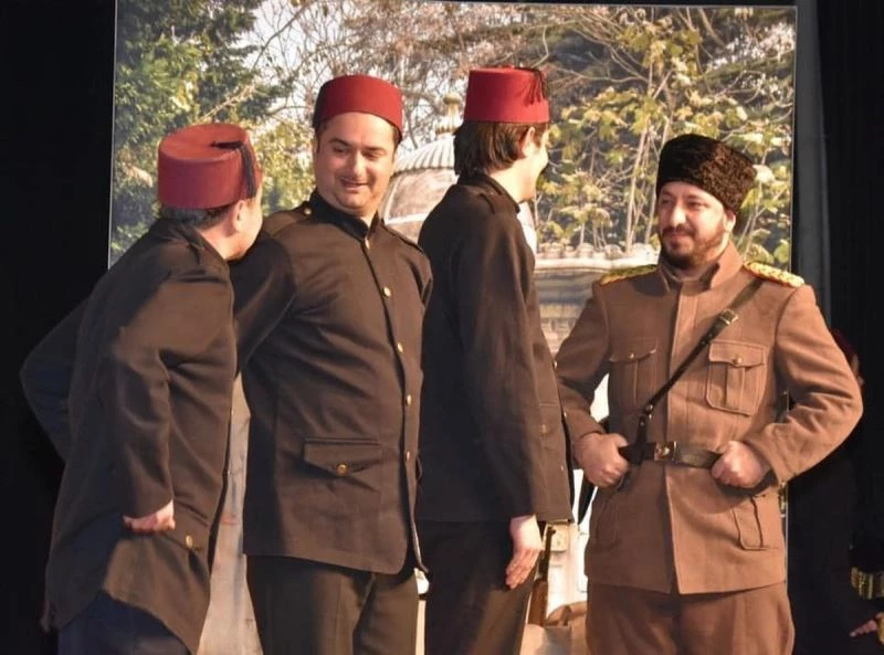 Kırıkkale’de ’Feda’ tiyatro oyunu izleyicilerle buluştu
